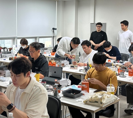 Dr. Park Young-min’s Newtis Anterior Teeth Treatment Seminar in Busan📑 image 4