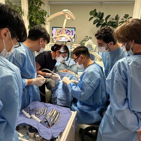 강남 임플란트 사랑니발치 연수회 17기 수료식 관련 이미지 4