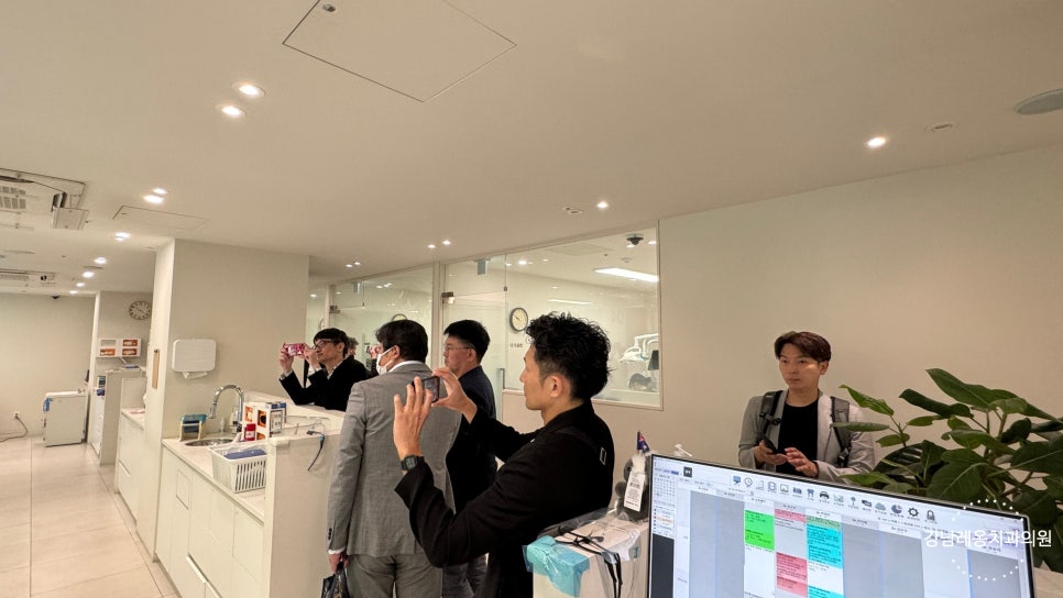 일본 현지 치과의사 40인, 강남레옹치과에 방문하다! 관련 이미지 6