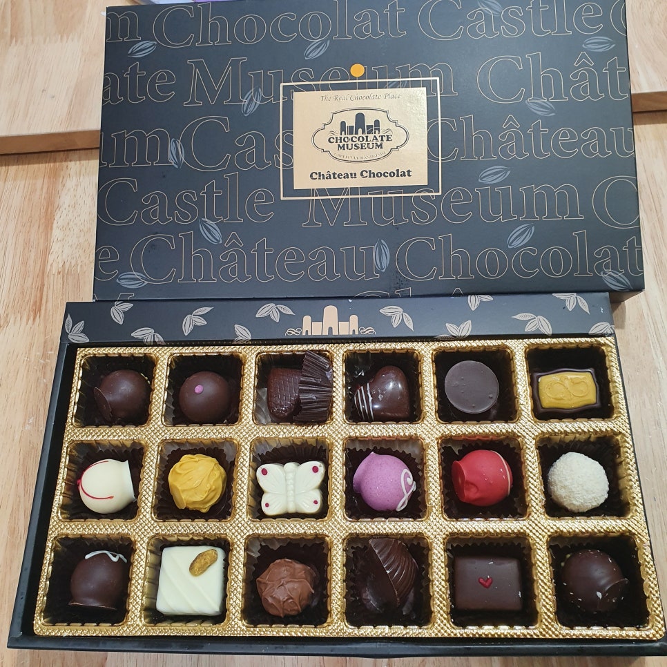 강남레옹치과에 전달 된 달콤한 마음들 관련 이미지 5