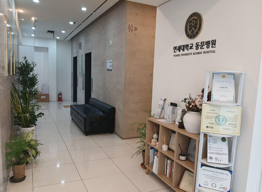 강남 신논현역 치과, 심미치료 쁘띠치아성형 선택 전 꼭 확인해 보셨으면 하는 부분 관련 이미지 4