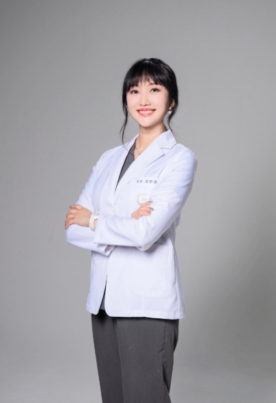 스마일뷰치과의원 김한결 원장 소개 & 진료 철학 (서울 강남구 신논현역 라미네이트) 관련 이미지 3