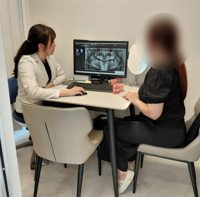 Dental Implant Surgery: Understand the Procedure, Pain, and Recovery Period Before You Begin (Gangnam, Yeoksam-dong Dental Clinic) image 2