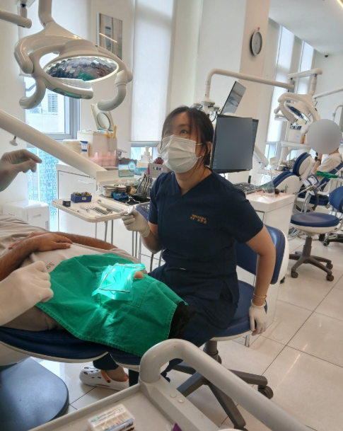 상담에서 치아 라미네이트 개수를 늘려 권했다고, 그게 다 과잉진료는 아닙니다. (삼성동 치과) 관련 이미지 4