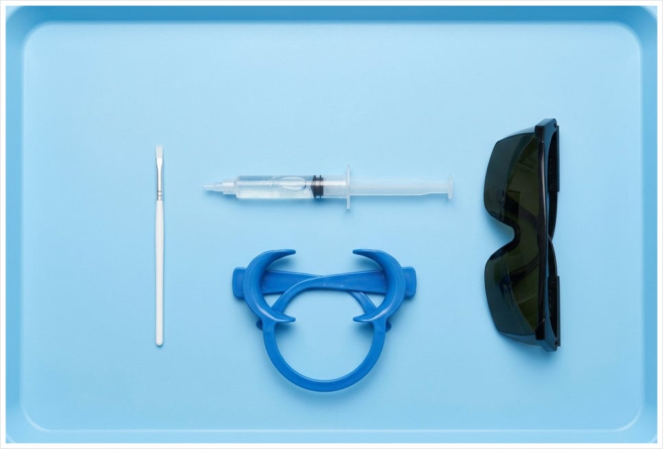 “Does Teeth Whitening Hurt?” Read This First If You’re Wondering / Check This First to Prevent Pain and Sensitivity (Gangnam Sinnonhyeon Station Dental Clinic) image 6
