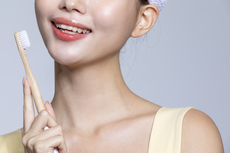 Dental Care Tips for Oral Health Day, Brought to You by a Great Gangnam Dental Clinic! image 2