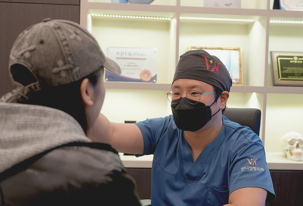 눈밑지방재배치 다크서클 해결 가능? 성형외과 전문의의 솔직 의견 관련 이미지 8