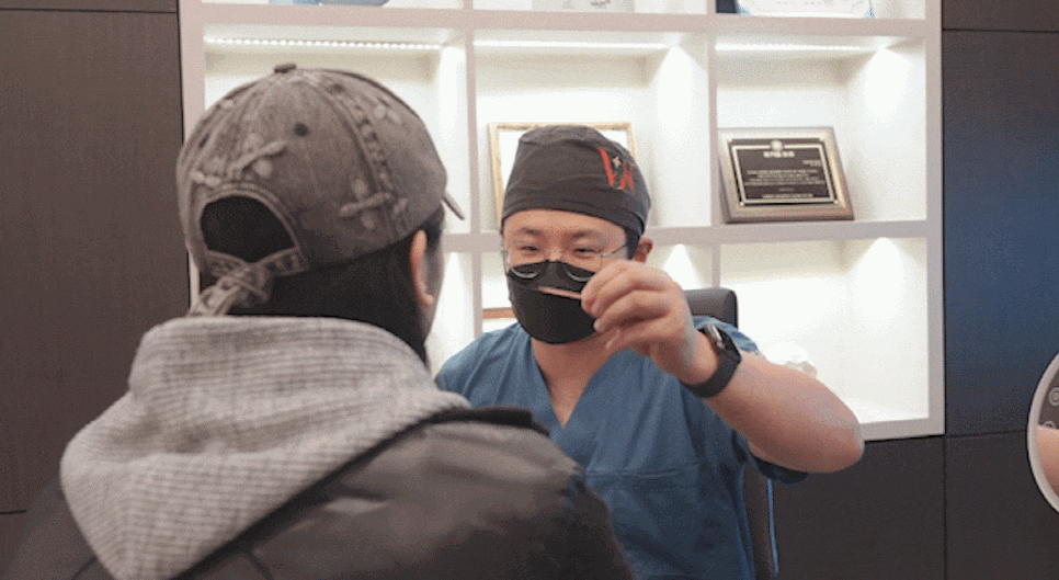 Conditions for Under-Eye Fat Repositioning in Gangnam That Lasts Long, Is Safe, and Allows a Quick Return to Daily Life image 13