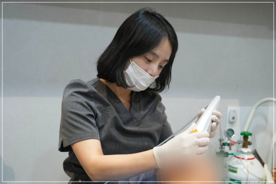 Myths and Facts About Under-Eye Fillers, Explained by a Gangnam Dermatology Director image 1