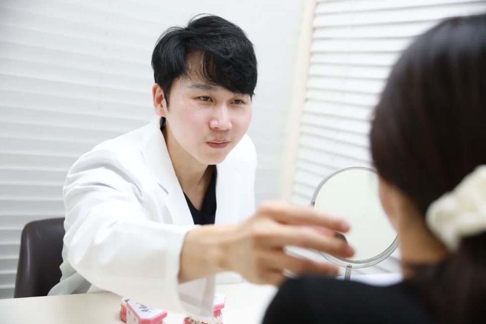 Gangnam Orthodontic Treatment: Differences by Treatment Method and How to Choose the Right Option for You image 5