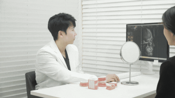 투명교정과 세라믹 브라켓, 차이점이 무엇일까 - 강남 교정 관련 이미지 4