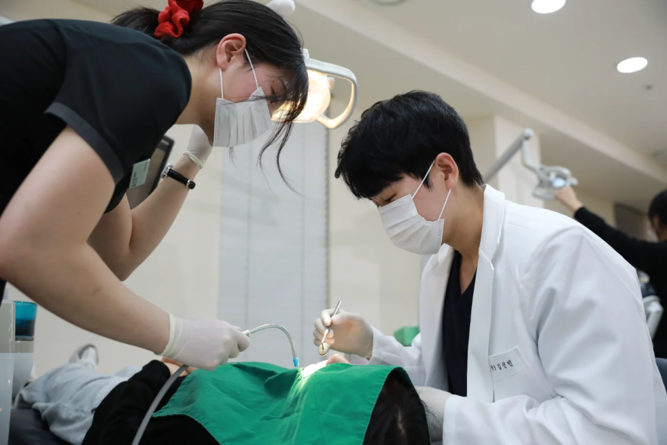 당뇨&middot;고혈압 있어도 임플란트 가능할까요? 관련 이미지 4