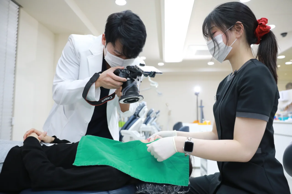 논현역 치과에서 알려드리는 발치즉시식립, 진짜 괜찮은 걸까요? 관련 이미지 5