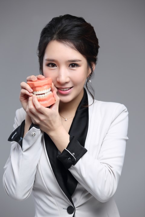 세라믹교정 세라믹치과 관련 이미지 3