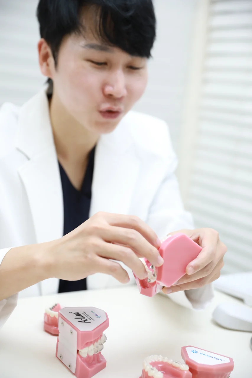 50대 치아 재교정, 나이가 아닌 잇몸 상태가 기준입니다 관련 이미지 5