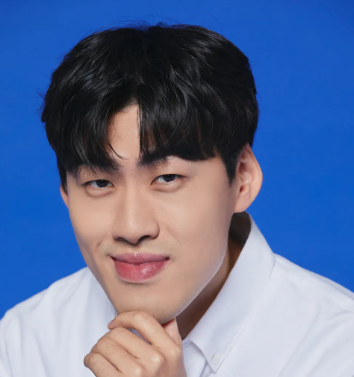 언주역 치과, 주걱턱 + 과개교합을 비수술로 치료한 사례 관련 이미지 2