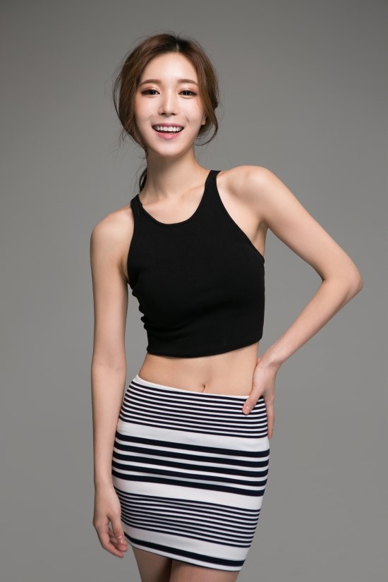 페레로로쉐 CF , 돌출입 세라믹 교정 연기자 정지연 님을 소개합니다. 관련 이미지 23