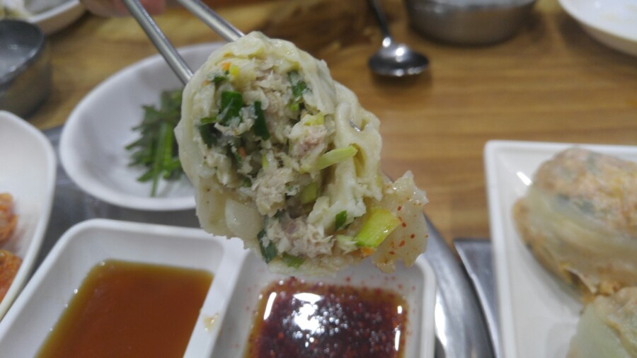 학동역 맛집 만두가 먹고 싶을땐 관련 이미지 9