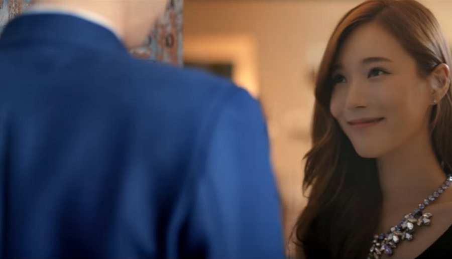 페레로로쉐 CF , 돌출입 세라믹 교정 연기자 정지연 님을 소개합니다. 관련 이미지 14