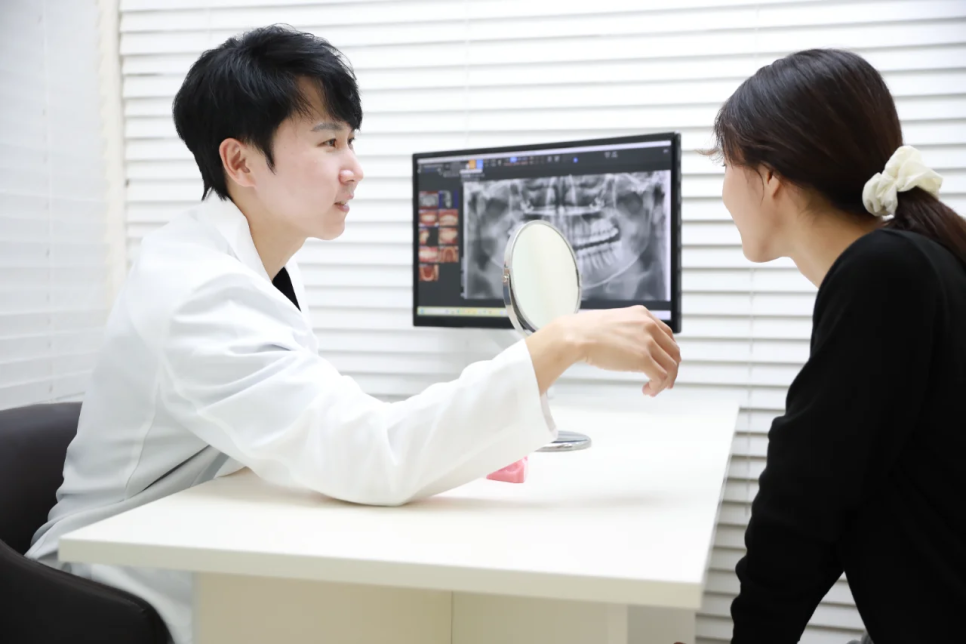 40대 치아교정, 지금 시작해도 늦지 않은 이유 관련 이미지 6