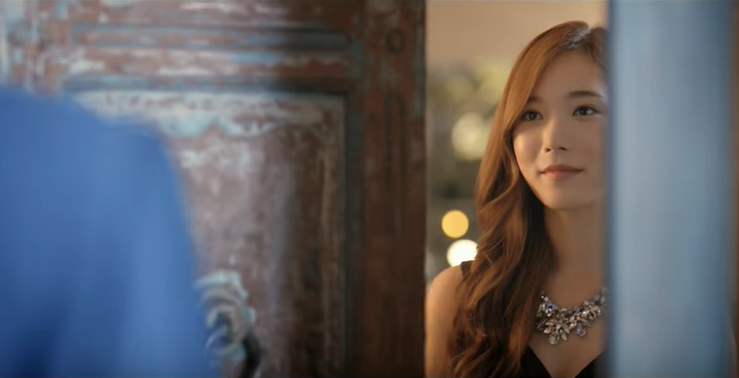 페레로로쉐 CF , 돌출입 세라믹 교정 연기자 정지연 님을 소개합니다. 관련 이미지 6