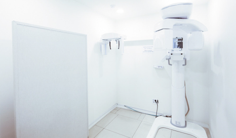 뼈이식 임플란트와 라미네이트 수복 증례 소개 관련 이미지 8