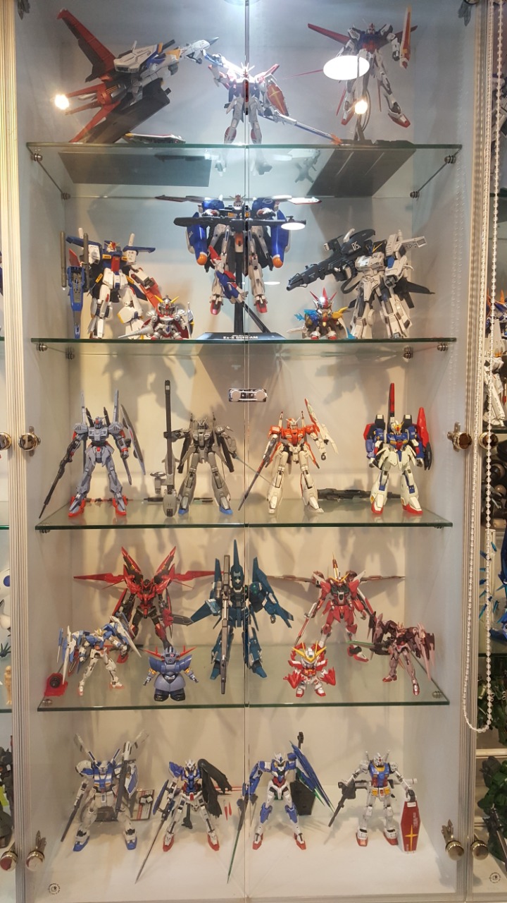 구밑에후기보고 건담이 이색적인 삼둥이치맥카페 다녀왔네요~ 관련 이미지 14