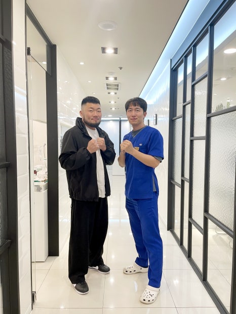 종합격투기 선수 박문호님이 서울센텀치과에 방문해 주셨어요~ 관련 이미지 1