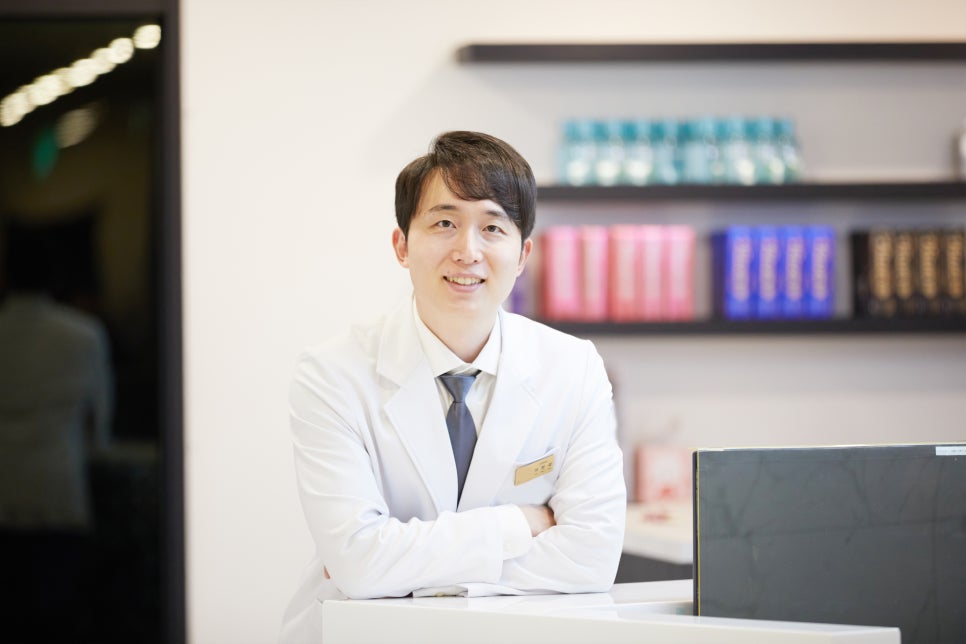 잠원임플란트 노인틀니 비용 보험 가능 조건은? 관련 이미지 1