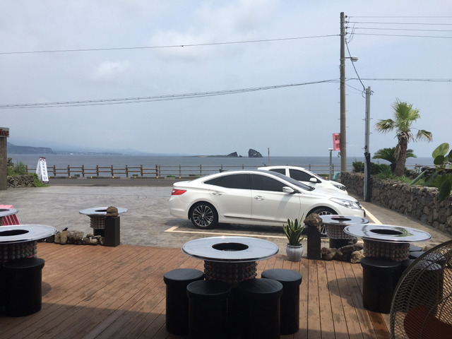 서귀포이세상에서 흑돼지 근고기를 가장 맛있게 굽는 남자 관련 이미지 2