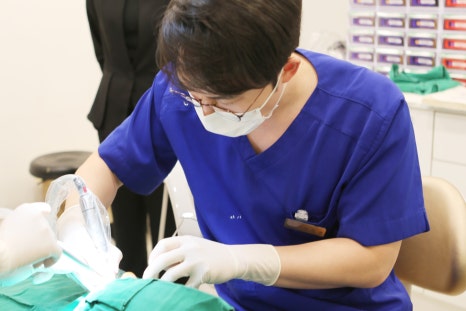 찬물 이시림 잇몸패임 원인 2가지, 치료법 관련 이미지 8