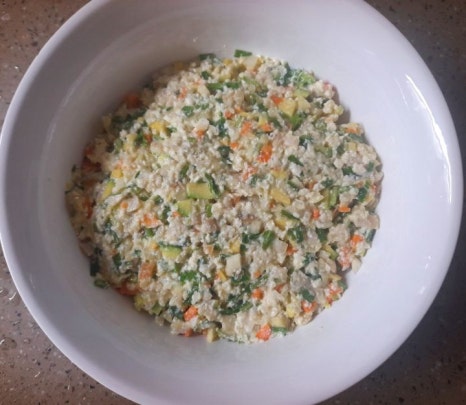 동글동글 만두피가 없는 굴림만두요리입니다. 관련 이미지 4