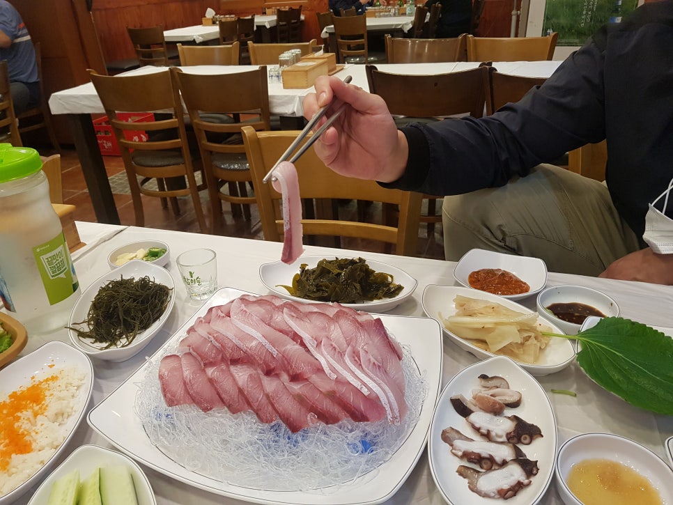 제주시-신제주올해 첨으로 먹은 방어 (광고 아님) 관련 이미지 3