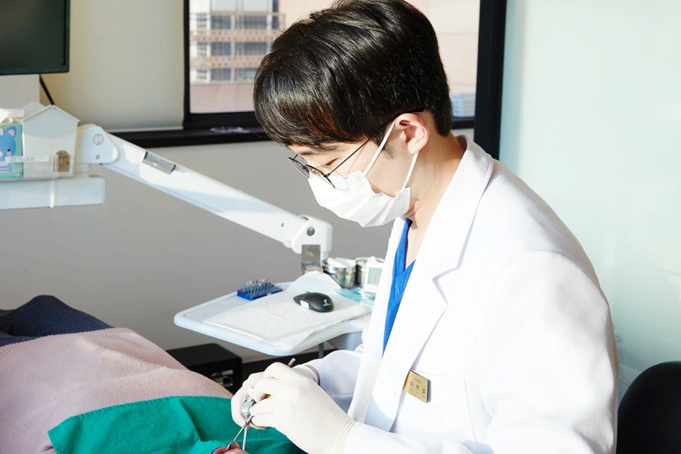 잠원역치과 임플란트 보험 실비 가능하나요? 관련 이미지 1