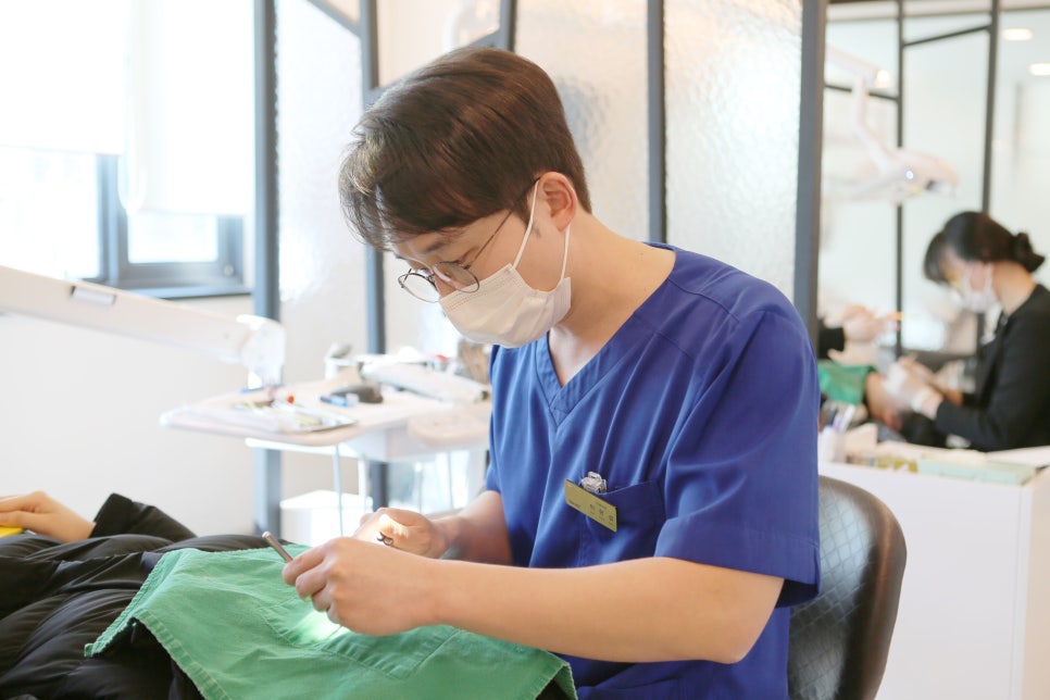 잠원동임플란트 2차수술 과정 기간 순서 시간 관련 이미지 1