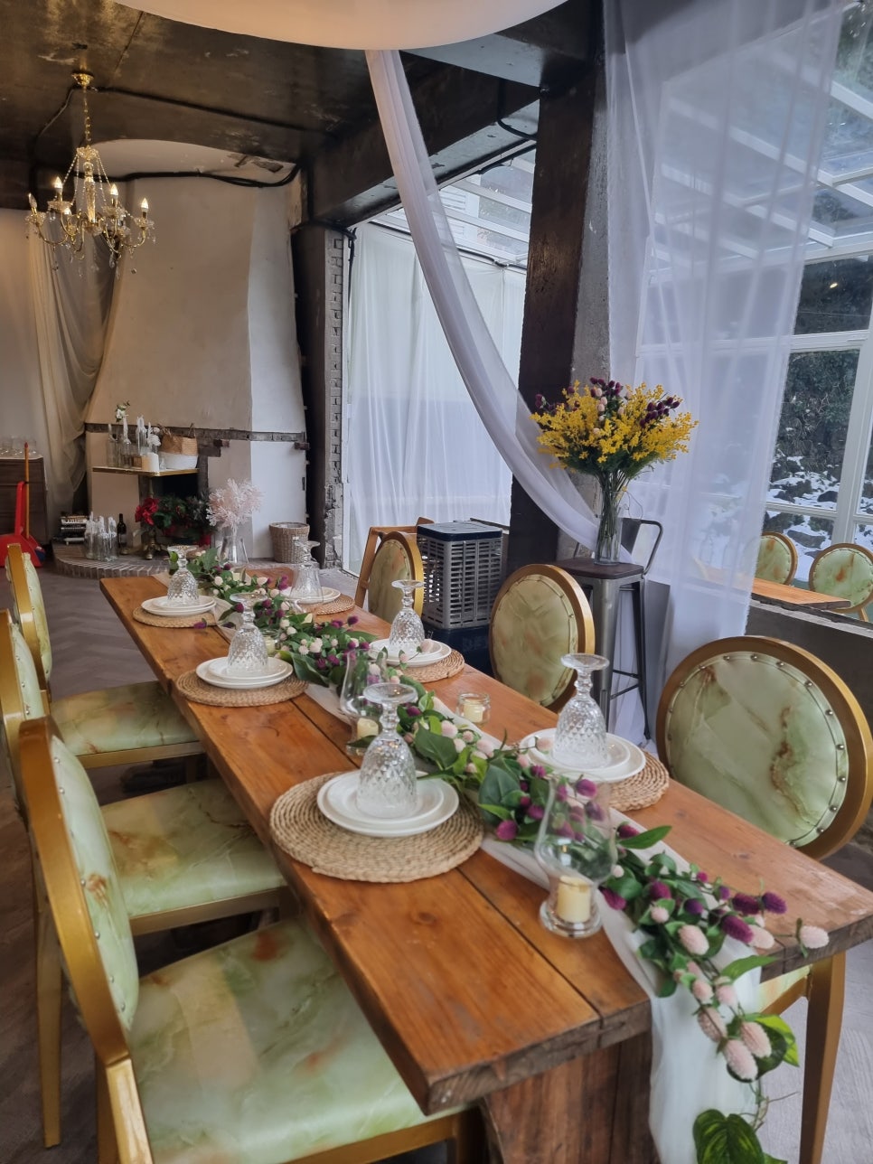 요즘 캠핑컨셉 음식점 너랑 같이 제주 관련 이미지 8