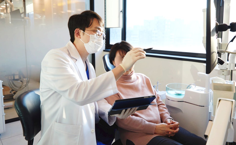 잠원임플란트 노인틀니 비용 보험 가능 조건은? 관련 이미지 4