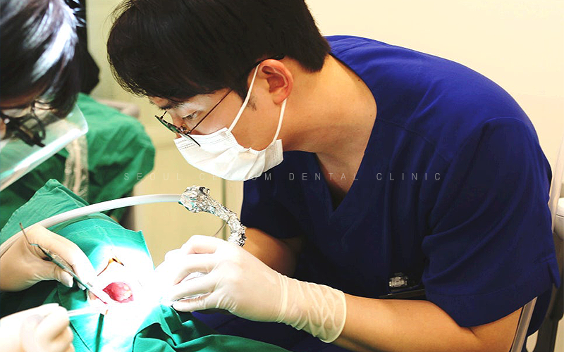 전체임플란트 기간 예상보다 줄어들 수 있는 방법과 증례 공개 관련 이미지 2