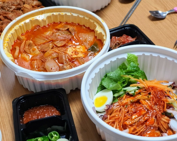 제주시-구제주제주시청근처 통통식탁(강추강추!!!) 관련 이미지 1