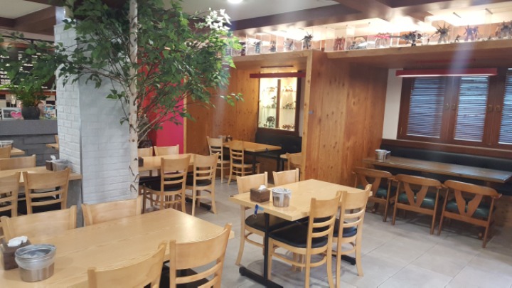 구밑에후기보고 건담이 이색적인 삼둥이치맥카페 다녀왔네요~ 관련 이미지 7