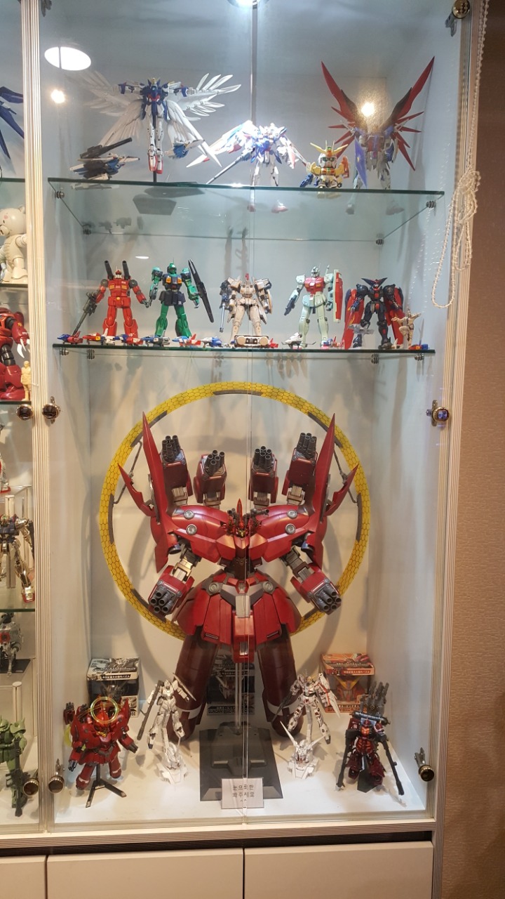 구밑에후기보고 건담이 이색적인 삼둥이치맥카페 다녀왔네요~ 관련 이미지 10