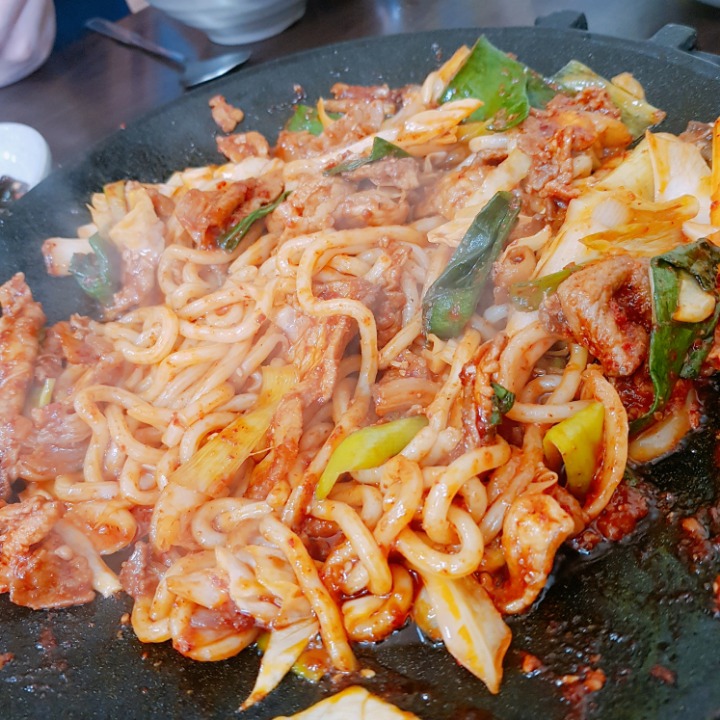 제주시-구제주착한가격●돼지구이연구소(제육볶음6800원.김치찌개5800원) 관련 이미지 3