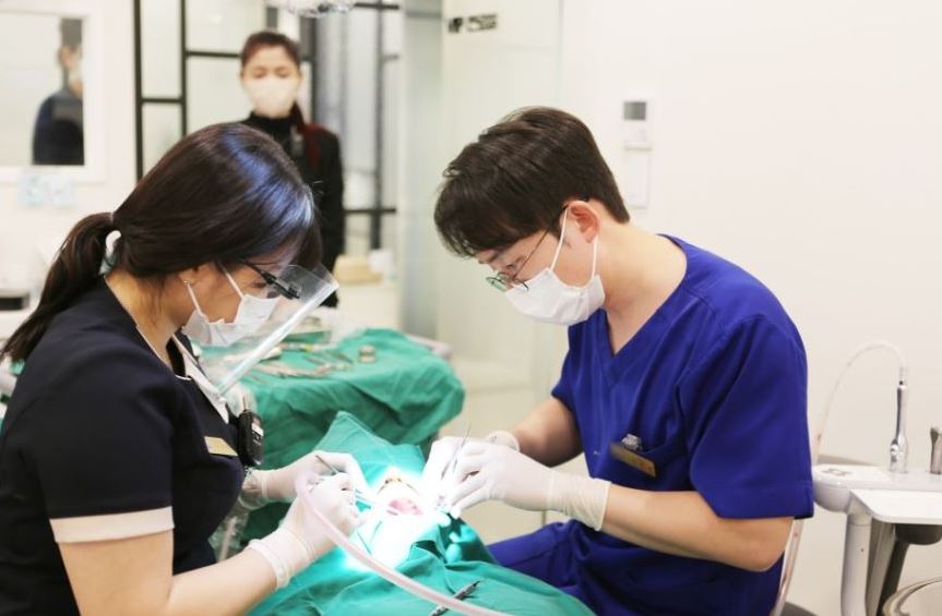 신사역주말치과 갑자기 어금니 이빨 부러졌다면 관련 이미지 6