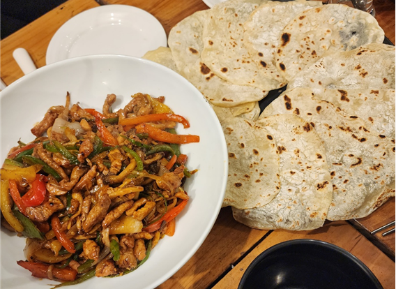 요즘 캠핑컨셉 음식점 너랑 같이 제주 관련 이미지 5